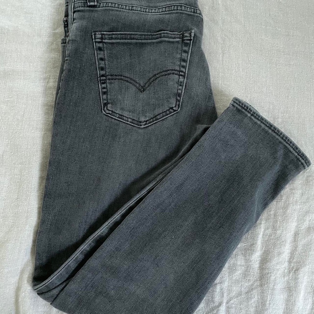 Levi’s 32 x 30